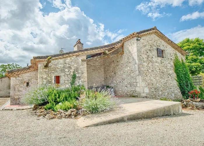 Дом отдыха Le Chai *